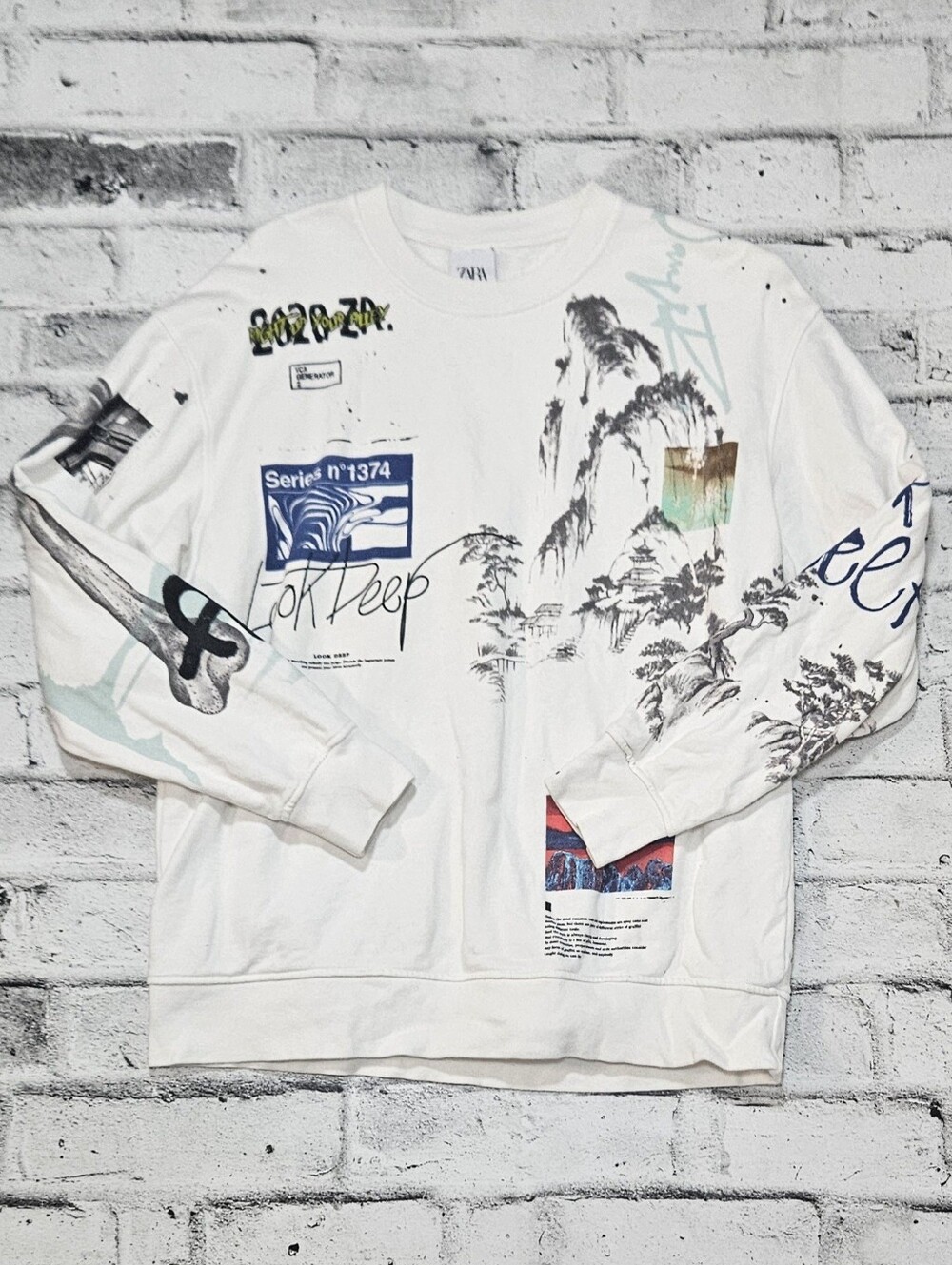Zara Graphic Sweatshirt White Oversized Streetwear Cotton Crewneck Medium